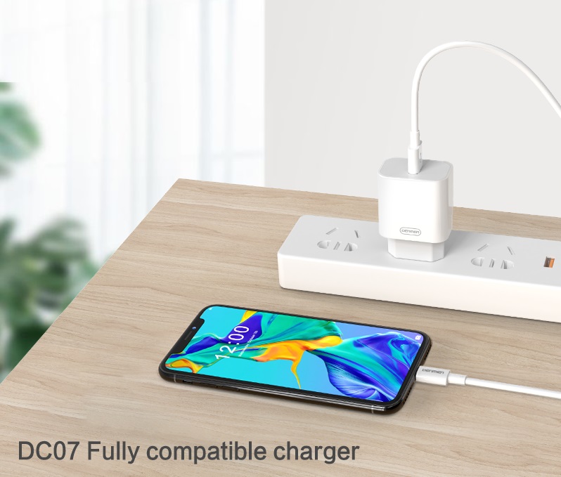 СЗУ vDENMENv DC07T, 1USB, QC3.0, 3A + Type-C 1м, белый