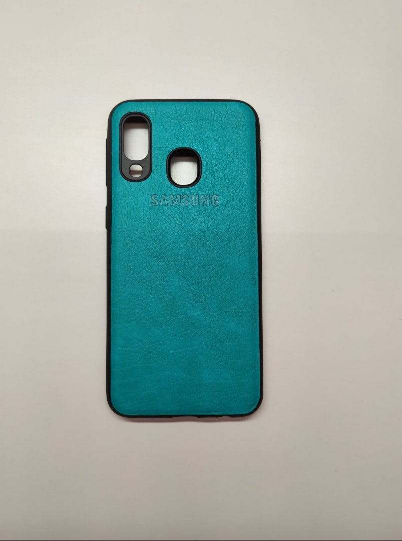 Чехол Samsung A40 кожа / логотип /...