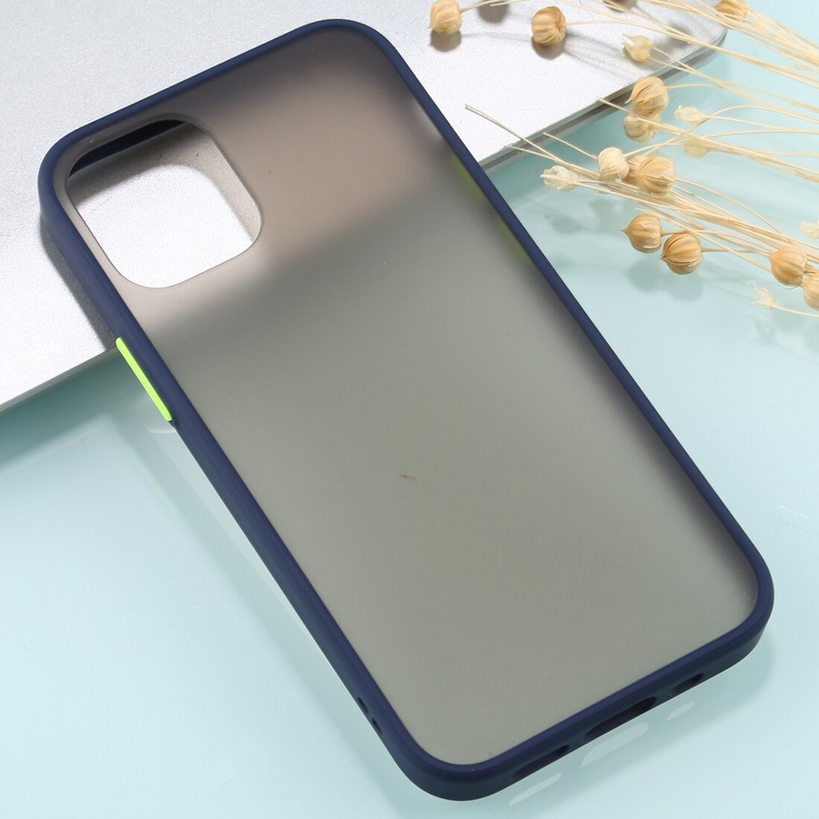 Чехол для iPhone 12 / 12 Pro пластик /...
